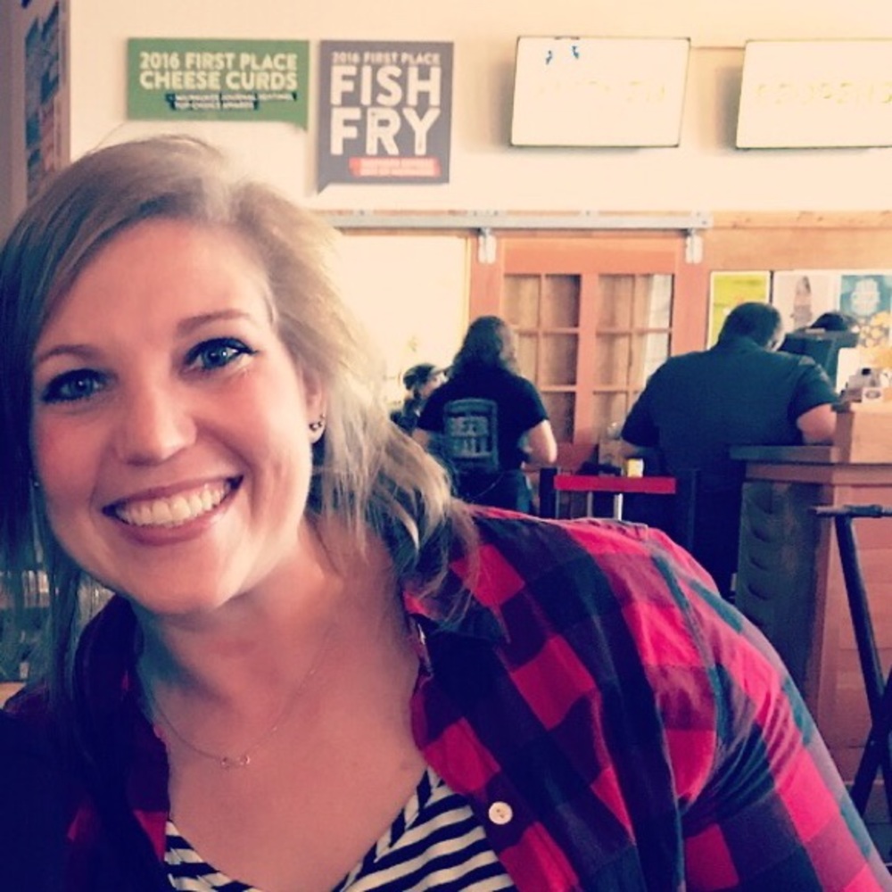 Meet your Posher, Lauren
